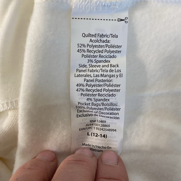 AVIA women’s jacket. NWT Winter white L(12-14), high neck collar and thumb holes - Picture 7 of 10